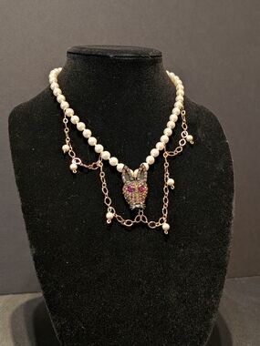 Pearl Gold Bunny Necklace